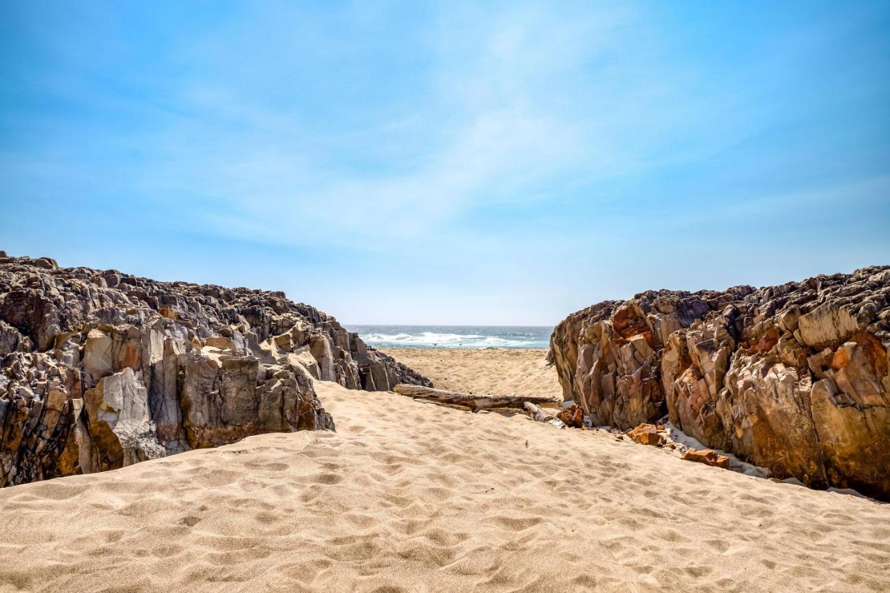 Regatta Park Lake House Lincoln City Bagian luar foto